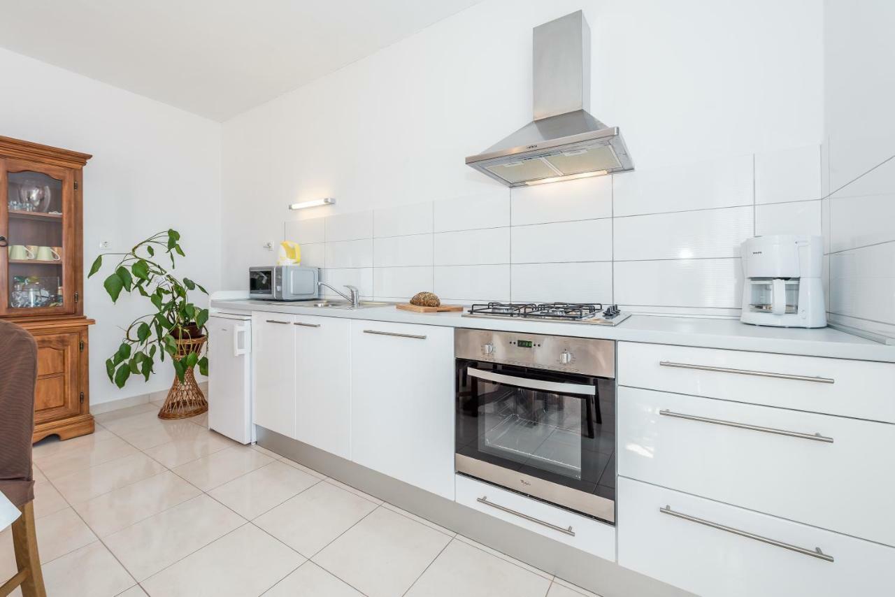 Apartment Anamarija With Sea View シベニク エクステリア 写真