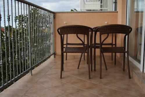 Apartment Anamarija With Sea View シベニク エクステリア 写真